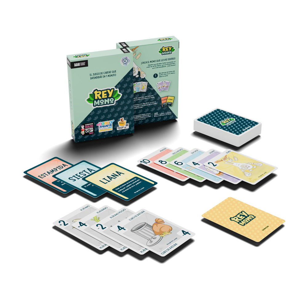 Caja y cartas de Rey Mono sobre la mesa